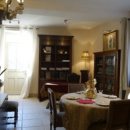 Holiday home Les Gites Du Chateau Saint-Pierre-d'Albigny